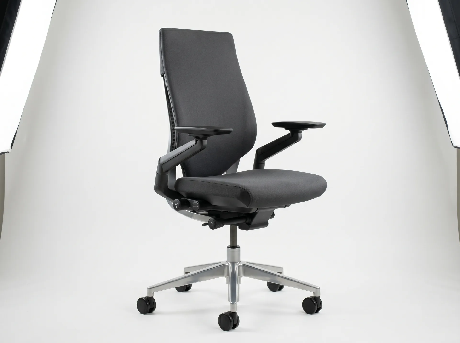 Steelcase Gesture reconditioned office chair