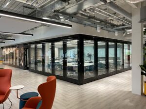 MG600 Flush Glazed Movable Wall – Devon House, St Katharine Docks